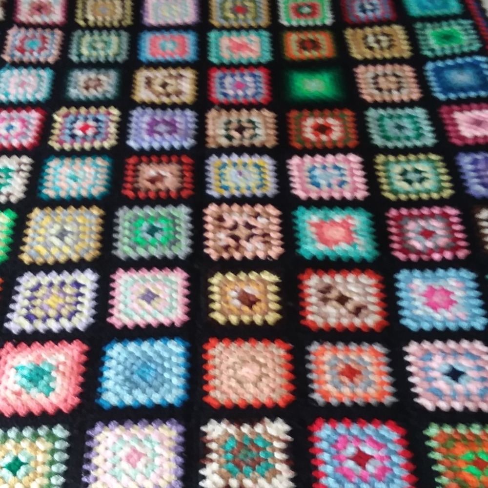 Vintage Handmade Granny Square Crochet Blanket Afghan 85x58‎ Throw Roseanne - Picture 7 of 7